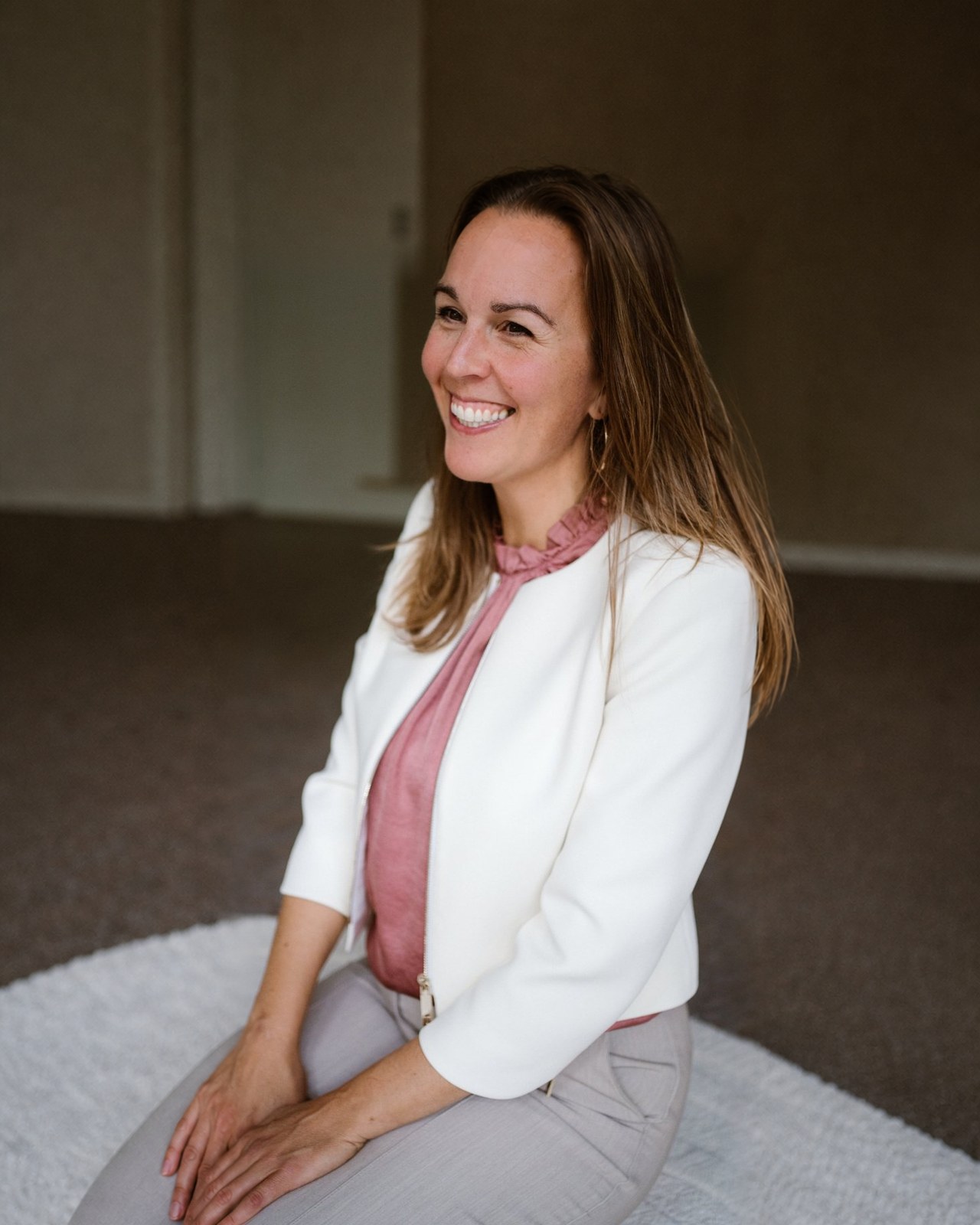 Portret van Femke Ellenbroek, merkstrateeg